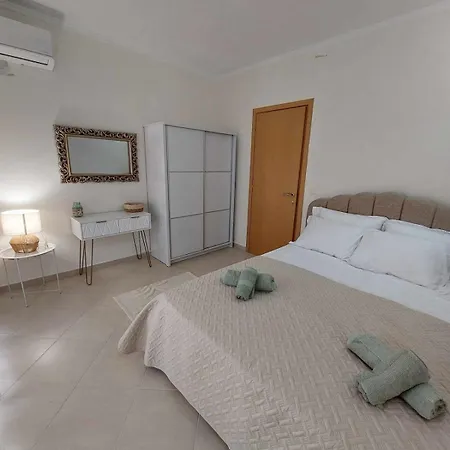 Danai Nefeli Apartment *