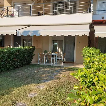 Danai Nefeli Сиври